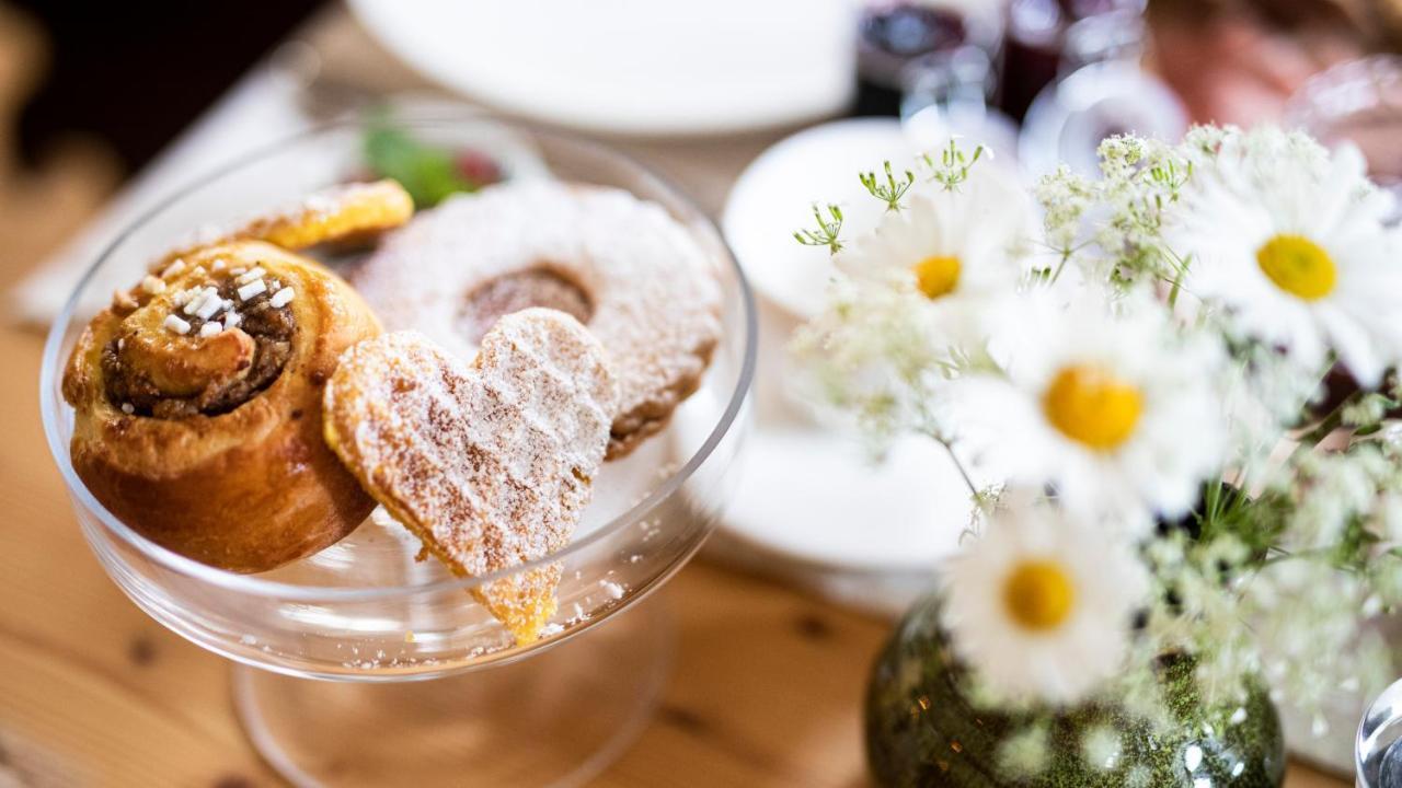 Natura Boutique Chalet Wellness Spa Dobbiaco Eksteriør billede