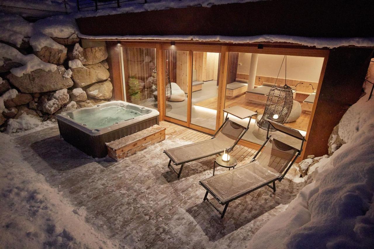 Natura Boutique Chalet Wellness Spa Dobbiaco Eksteriør billede